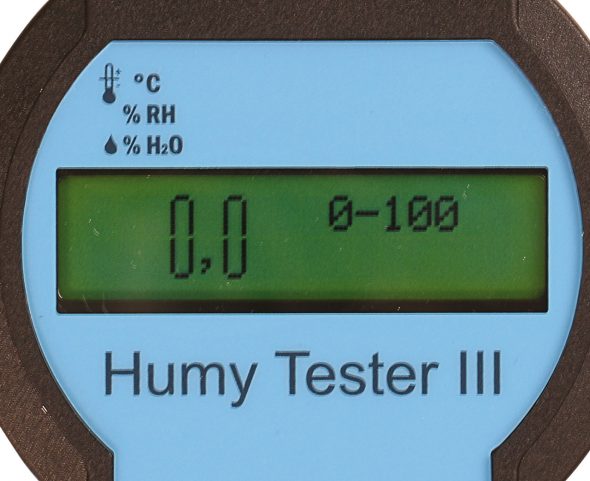 Display of textil moisture meter DHT-3
